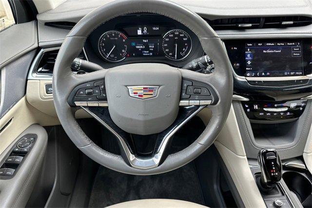 used 2024 Cadillac XT6 car, priced at $49,966