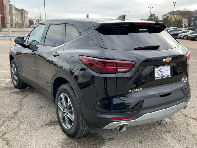 new 2025 Chevrolet Blazer car, priced at $35,870