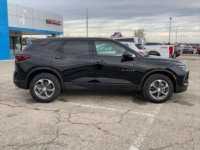 new 2025 Chevrolet Blazer car, priced at $35,870