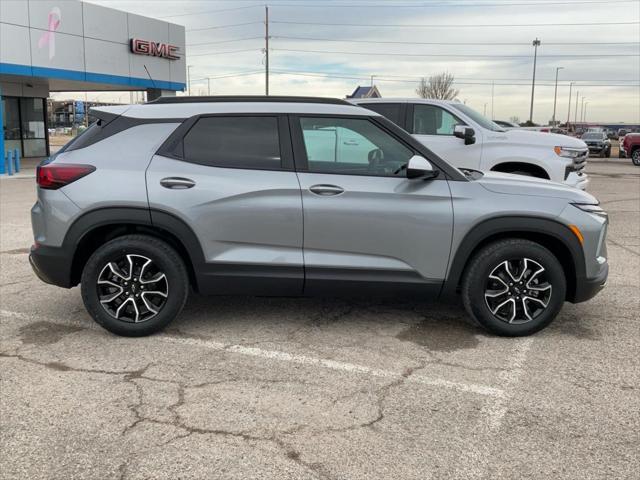 new 2025 Chevrolet TrailBlazer car, priced at $32,080