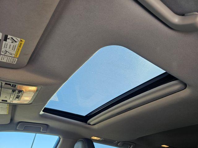 used 2015 Toyota Highlander car, priced at $11,500