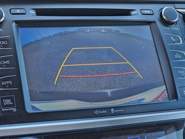 used 2015 Toyota Highlander car, priced at $11,500