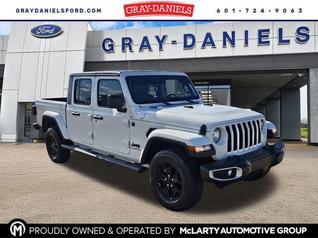 used 2021 Jeep Gladiator car, priced at $25,900