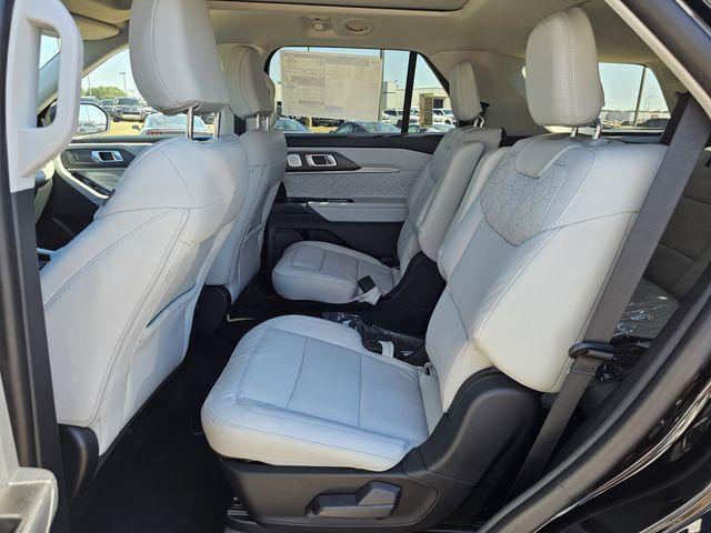 new 2025 Ford Explorer car, priced at $55,500
