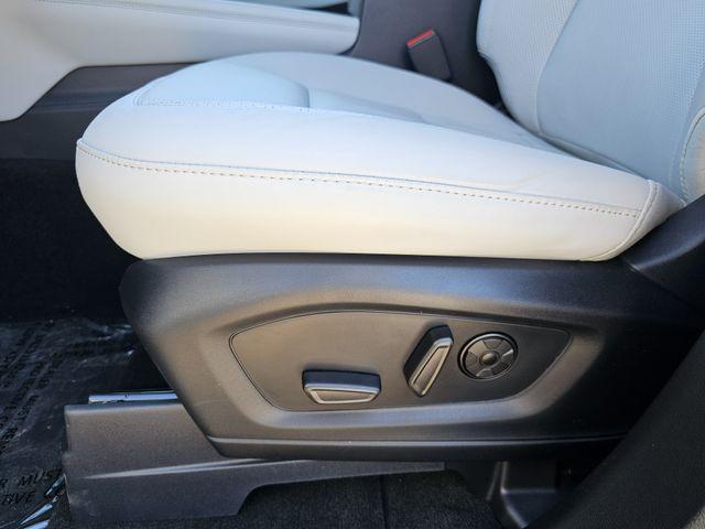 new 2025 Ford Explorer car, priced at $55,500