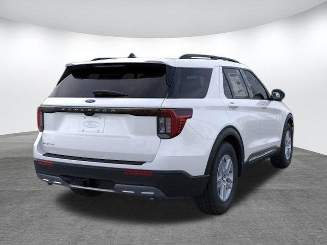new 2025 Ford Explorer car, priced at $43,221