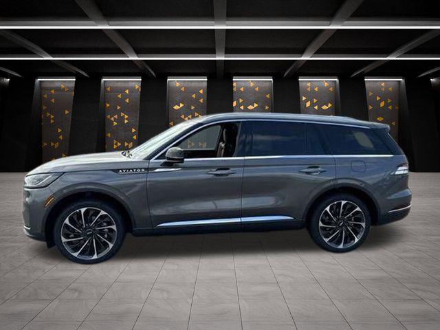 new 2025 Lincoln Aviator car, priced at $75,502