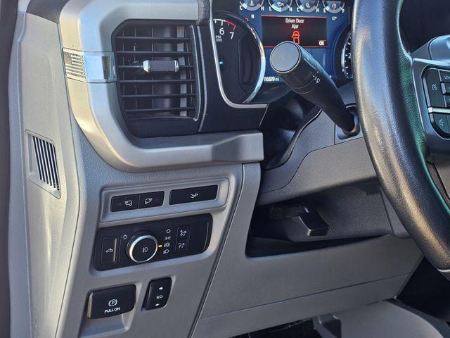 used 2022 Ford F-150 car, priced at $32,000