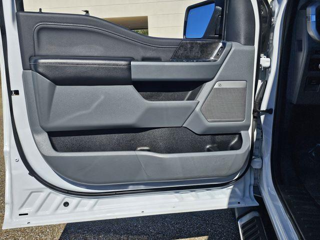 used 2022 Ford F-150 car, priced at $32,000