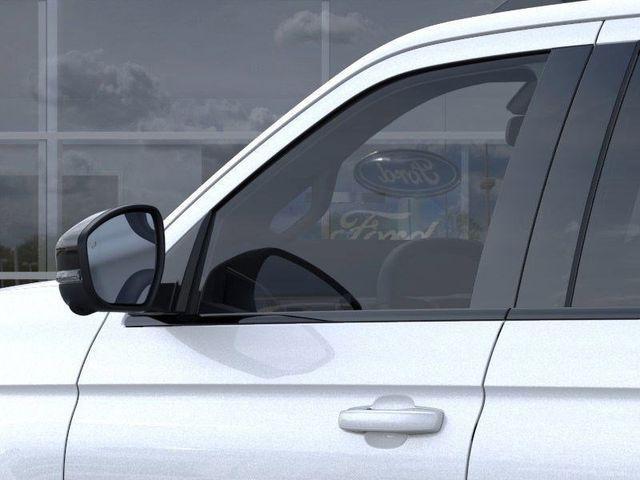 new 2025 Ford Expedition car, priced at $80,969