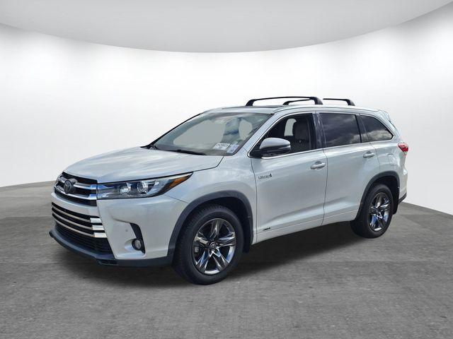 used 2018 Toyota Highlander Hybrid car, priced at $19,400