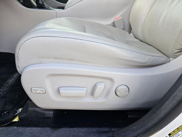 used 2018 Toyota Highlander Hybrid car, priced at $19,400