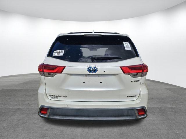 used 2018 Toyota Highlander Hybrid car, priced at $19,400