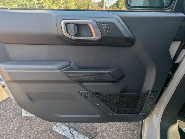 new 2025 Ford Bronco car, priced at $61,472