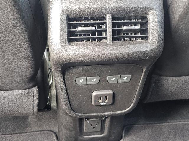 used 2022 Chevrolet Equinox car, priced at $18,500