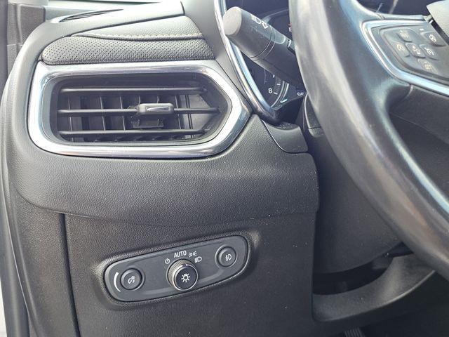 used 2022 Chevrolet Equinox car, priced at $18,500