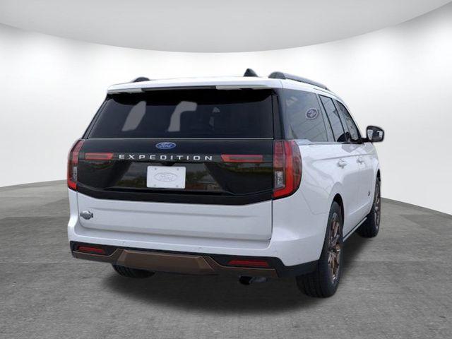 new 2025 Ford Expedition car, priced at $83,211