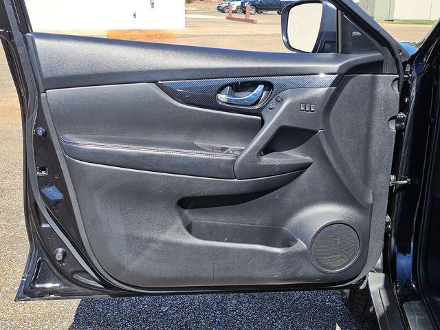 used 2018 Nissan Rogue car, priced at $13,900