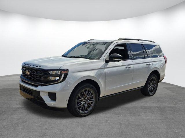 new 2025 Ford Expedition car, priced at $80,969