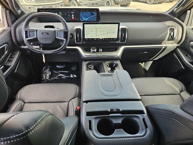 new 2025 Ford Expedition car, priced at $80,969
