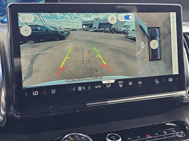 new 2025 Ford Expedition car, priced at $80,969