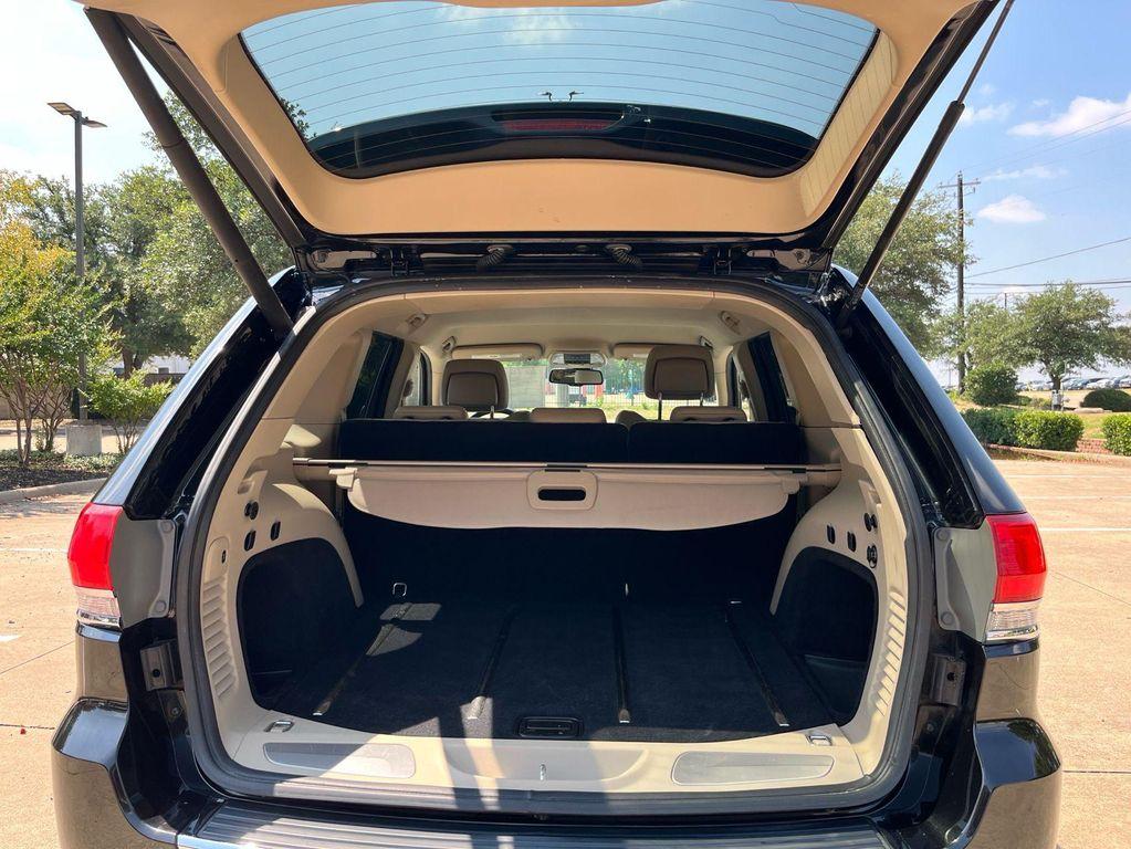 used 2015 Jeep Grand Cherokee car, priced at $15,975