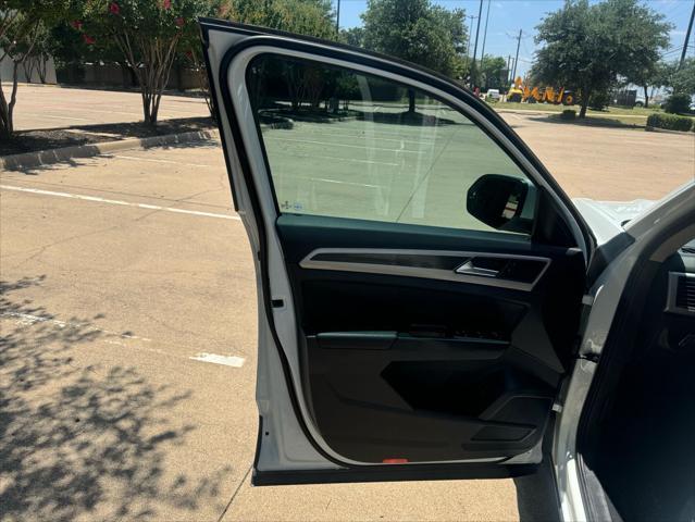 used 2019 Volkswagen Atlas car, priced at $14,975