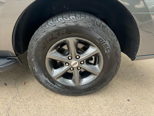 used 2021 Ford Expedition car, priced at $23,975