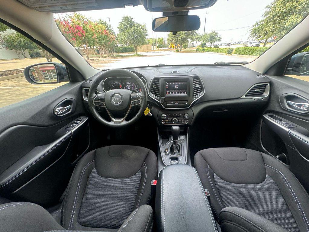 used 2020 Jeep Cherokee car, priced at $13,975