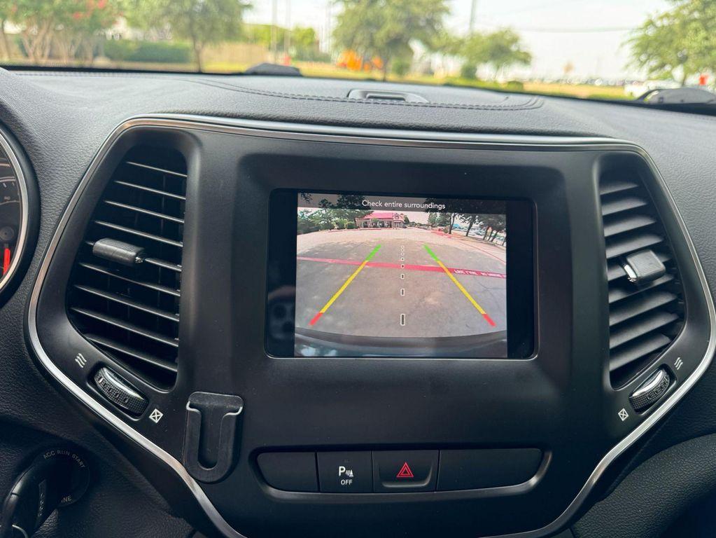 used 2020 Jeep Cherokee car, priced at $13,975
