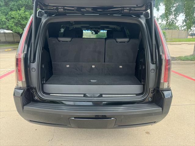 used 2019 Cadillac Escalade car, priced at $34,975