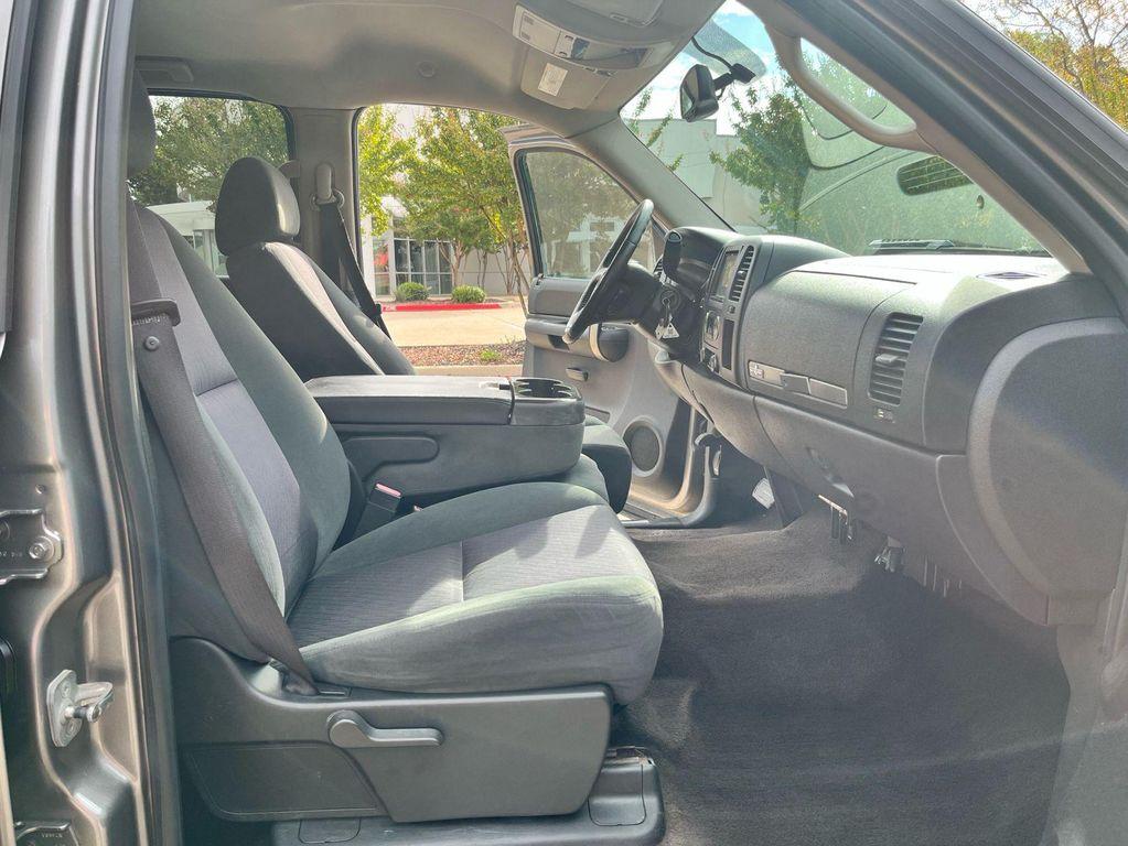 used 2009 Chevrolet Silverado 1500 car, priced at $11,975