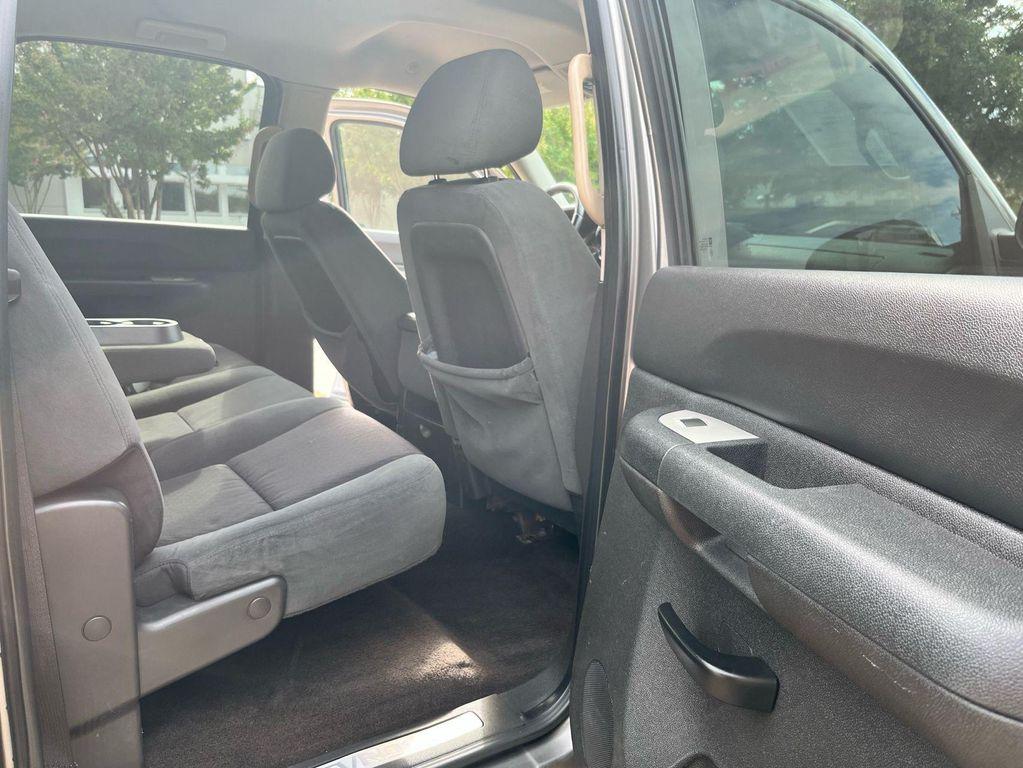 used 2009 Chevrolet Silverado 1500 car, priced at $11,975