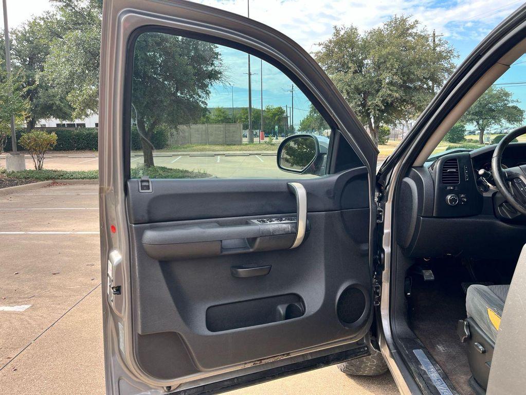 used 2009 Chevrolet Silverado 1500 car, priced at $11,975