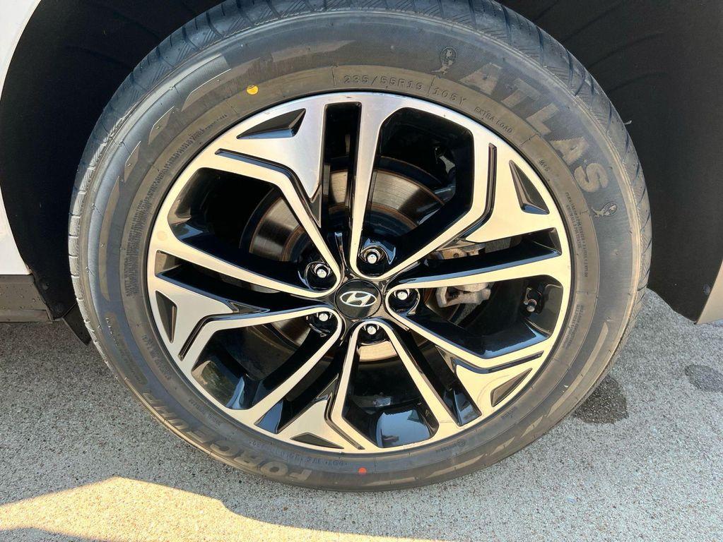 used 2019 Hyundai Santa Fe car, priced at $16,975