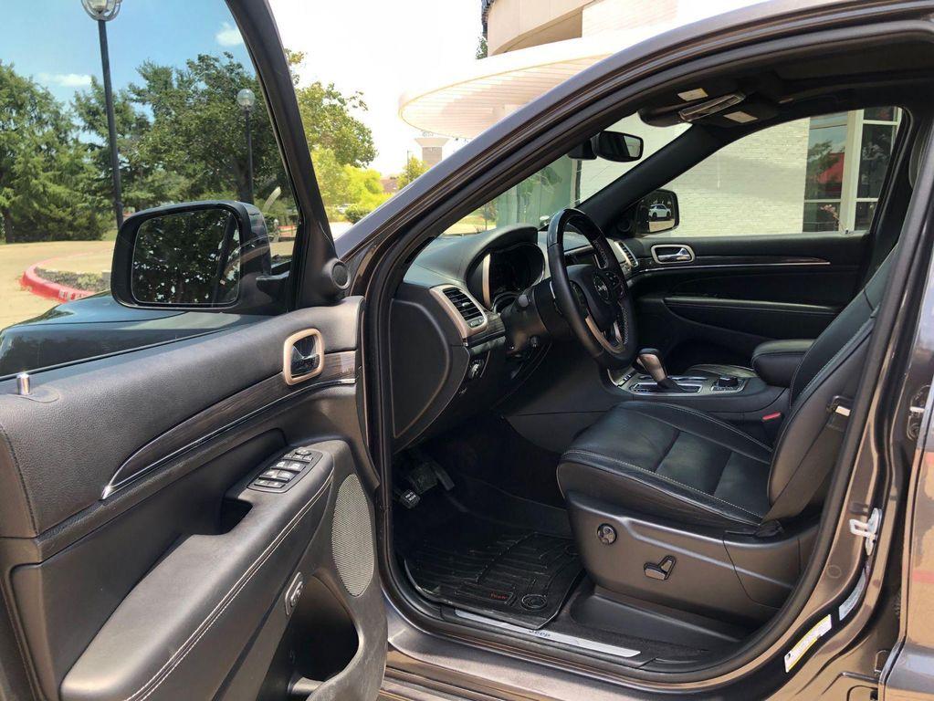 used 2017 Jeep Grand Cherokee car, priced at $15,975