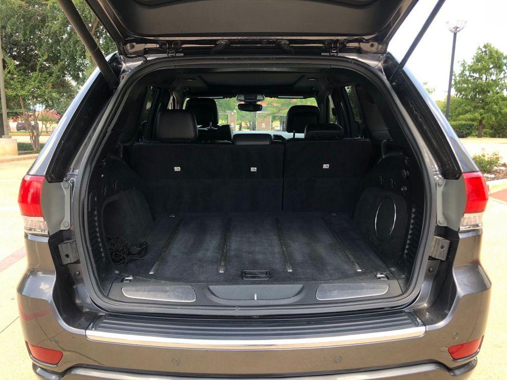 used 2017 Jeep Grand Cherokee car, priced at $15,975