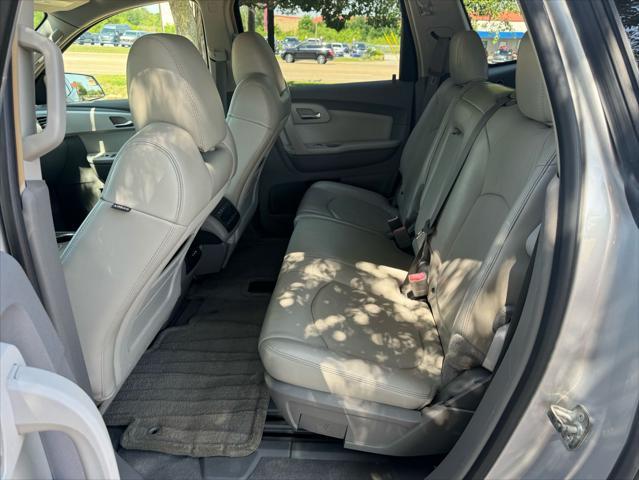 used 2009 Chevrolet Traverse car, priced at $7,975