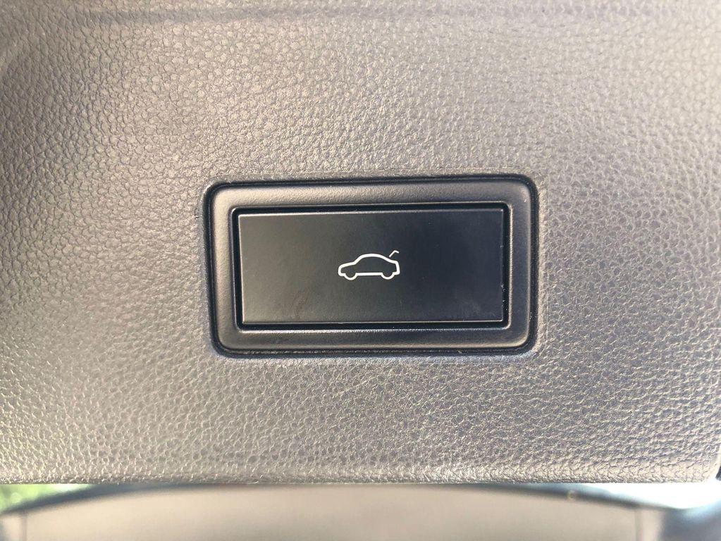 used 2021 Volkswagen Atlas car, priced at $24,975