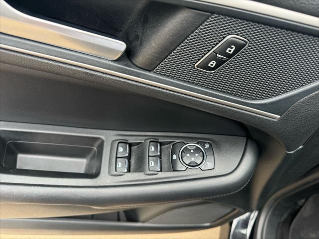 used 2023 Ford Edge car, priced at $23,975