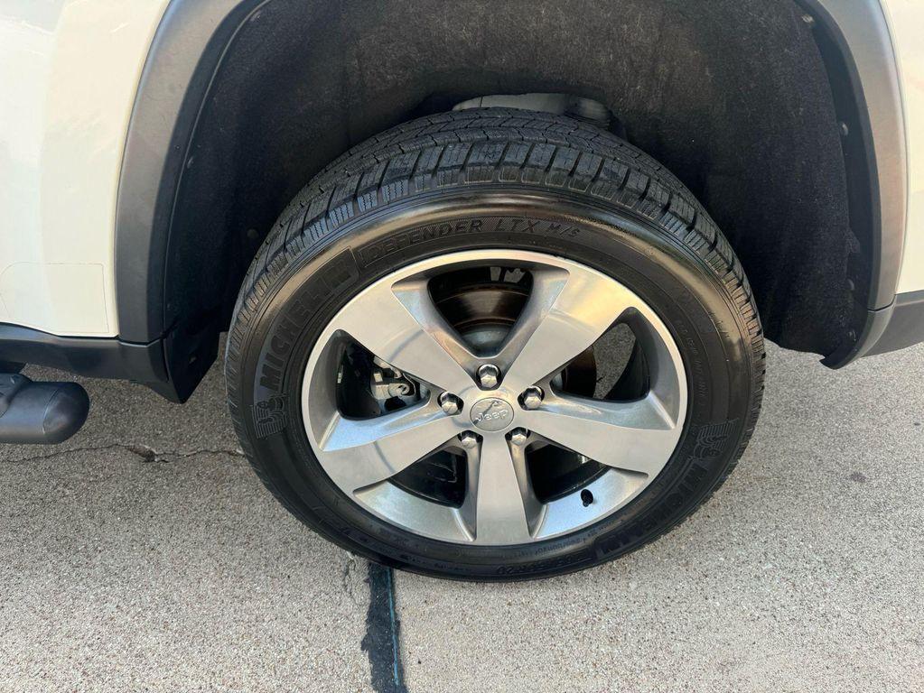 used 2014 Jeep Grand Cherokee car, priced at $13,975