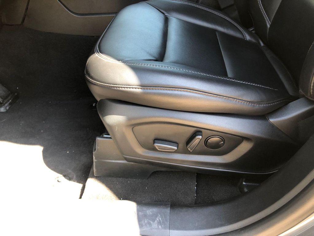 used 2024 Ford Explorer car, priced at $27,975