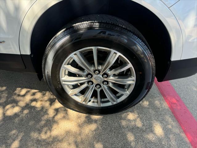 used 2017 Cadillac XT5 car, priced at $14,975