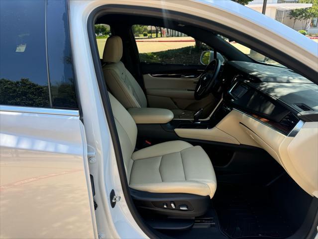 used 2017 Cadillac XT5 car, priced at $14,975