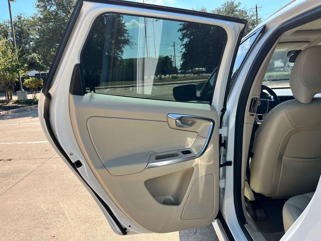 used 2015 Volvo XC60 car, priced at $9,975