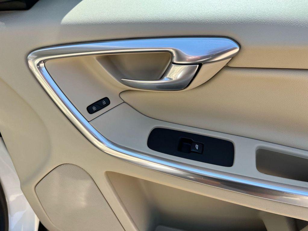 used 2015 Volvo XC60 car, priced at $9,975