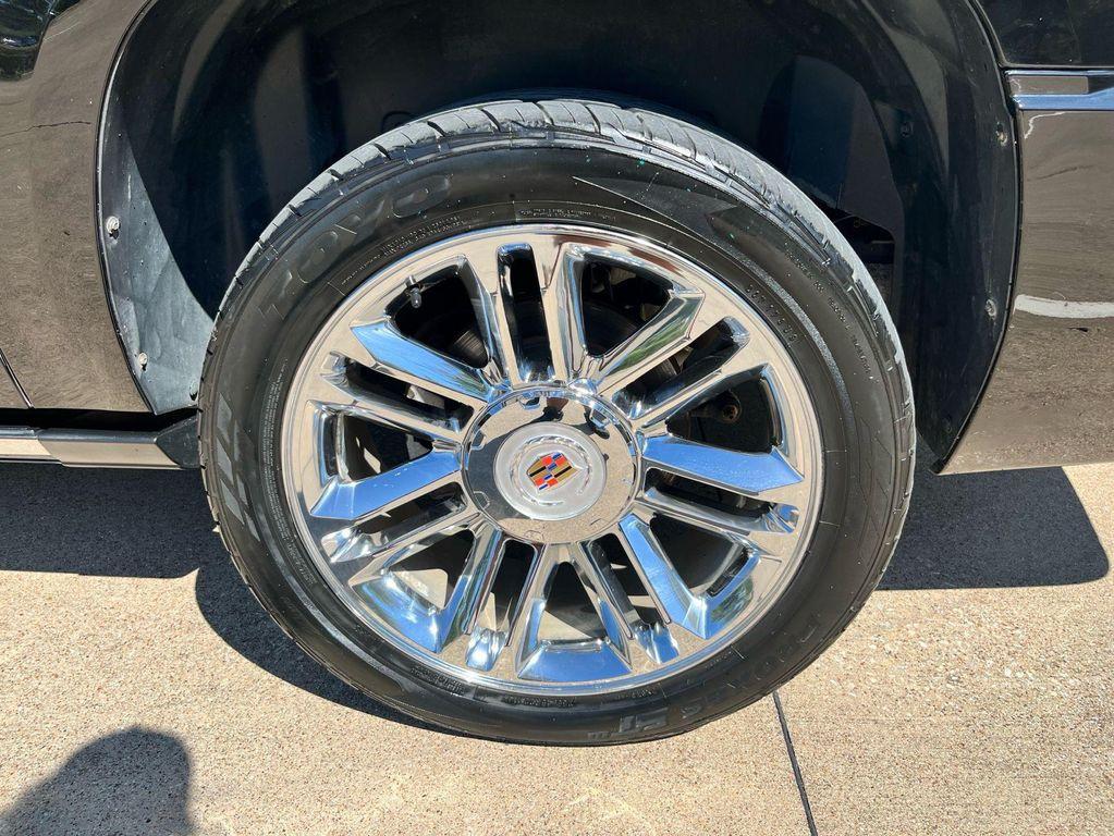 used 2013 Cadillac Escalade ESV car, priced at $11,975