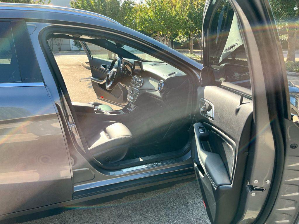 used 2018 Mercedes-Benz GLA 250 car, priced at $14,975