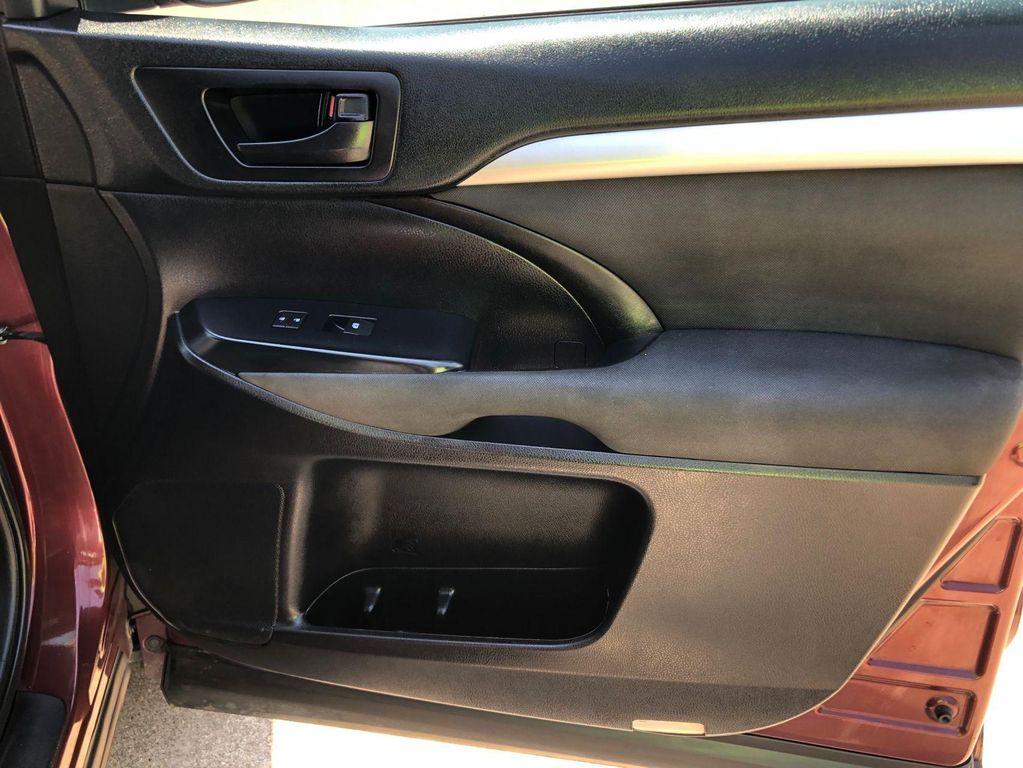 used 2017 Toyota Highlander car, priced at $15,975