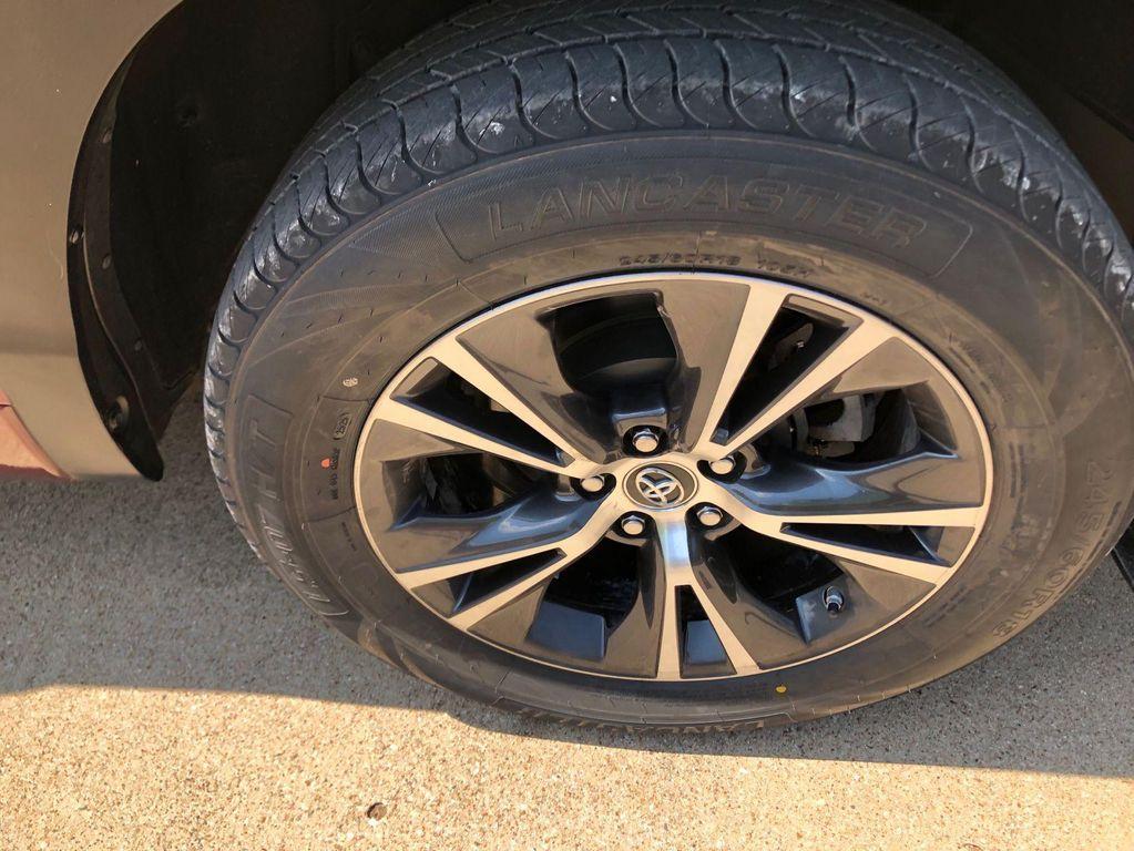 used 2017 Toyota Highlander car, priced at $15,975